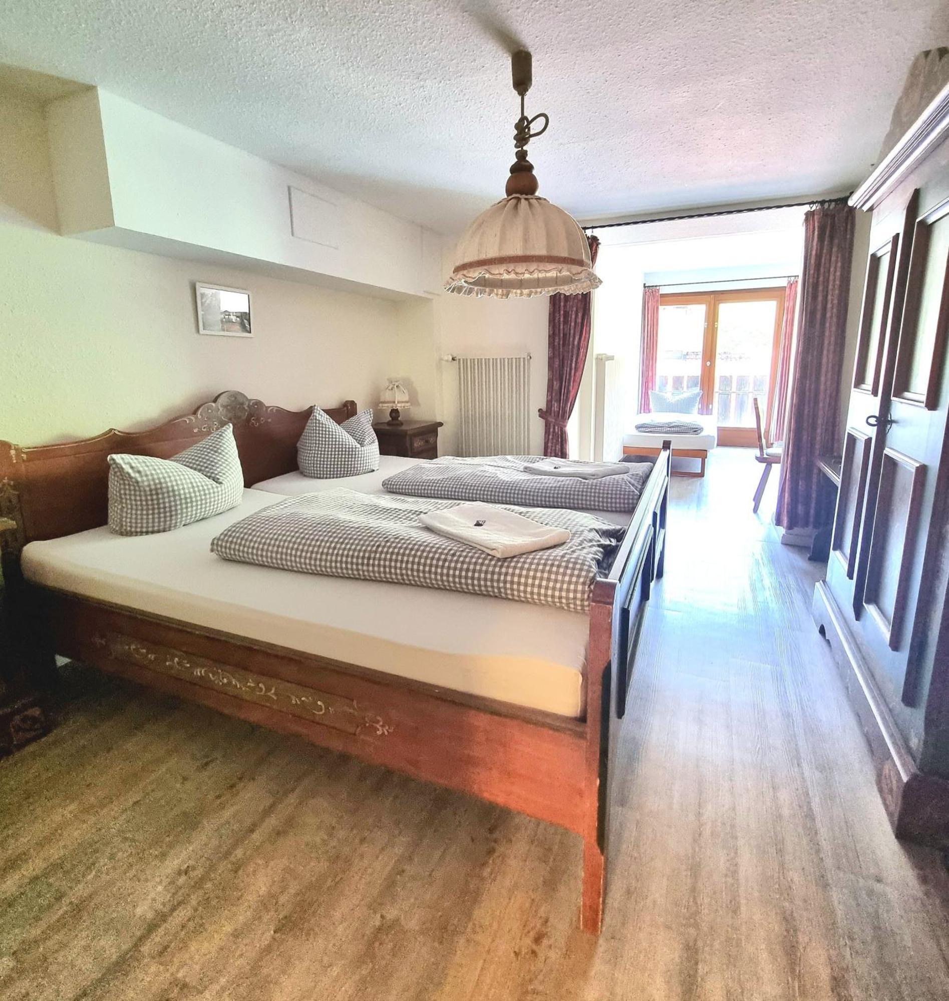 Berghotel Almagmach 이멘슈타트임알가우 외부 사진